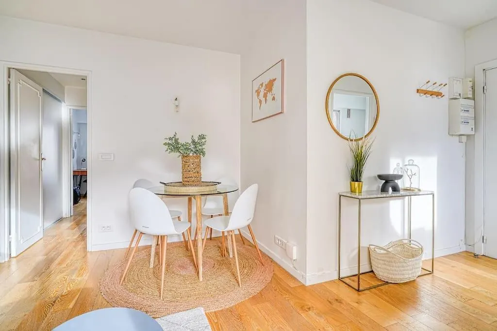 Apartment 4 Pers. Moulin Rouge-Pigalle Paris