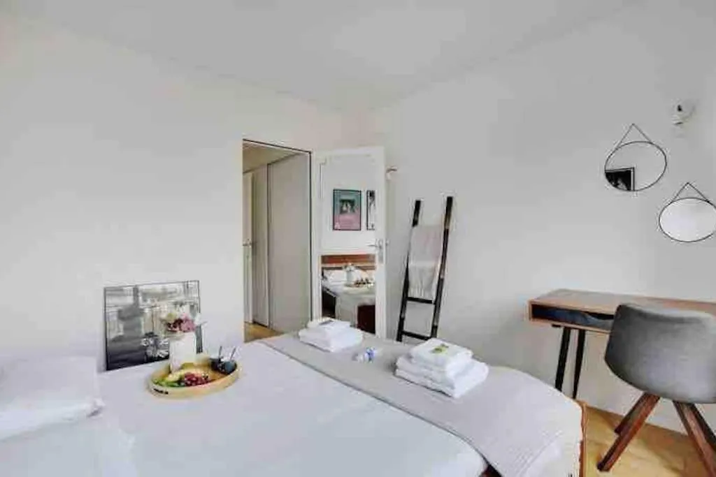 Apartment 4 Pers. Moulin Rouge-Pigalle Paris